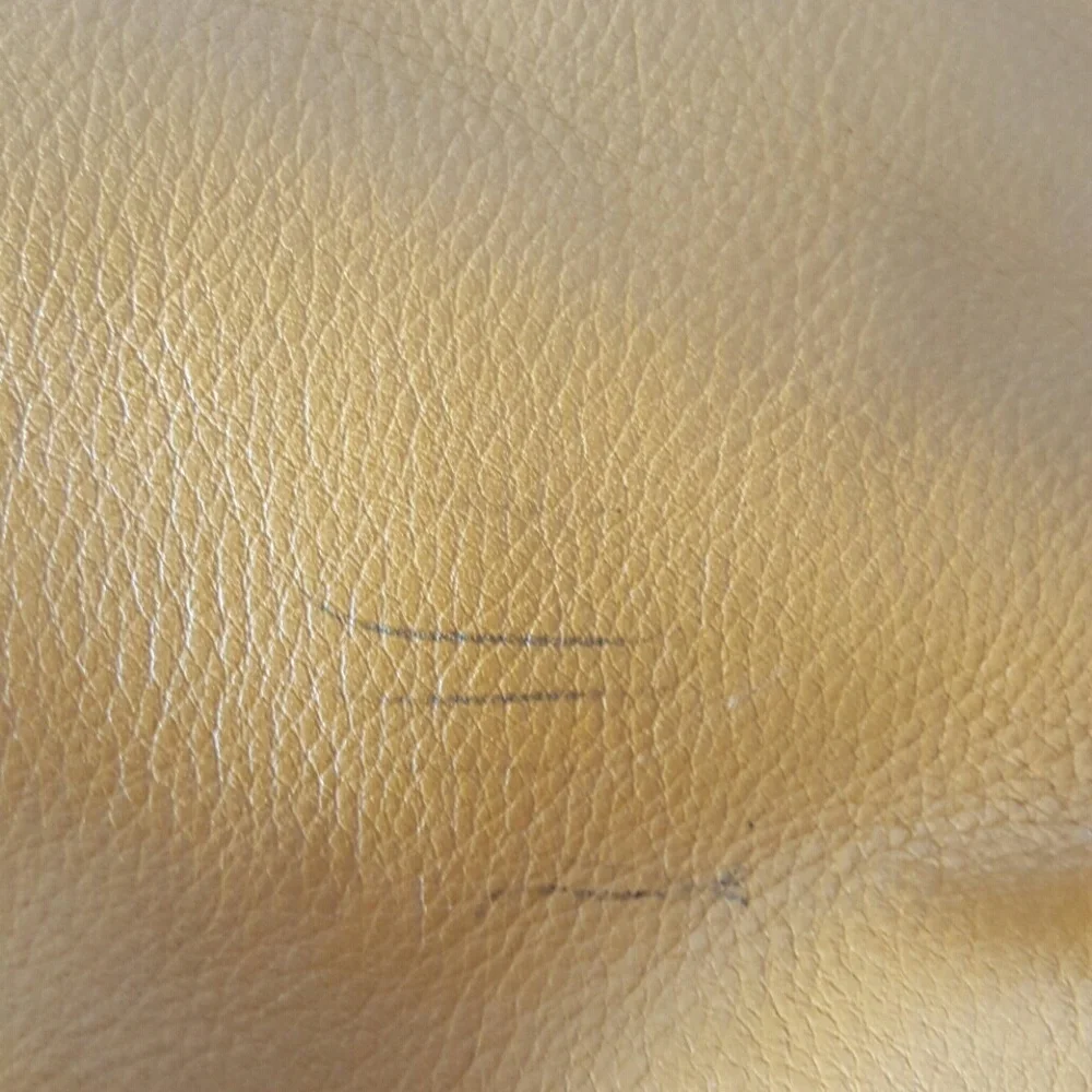 Michael Kors used lining